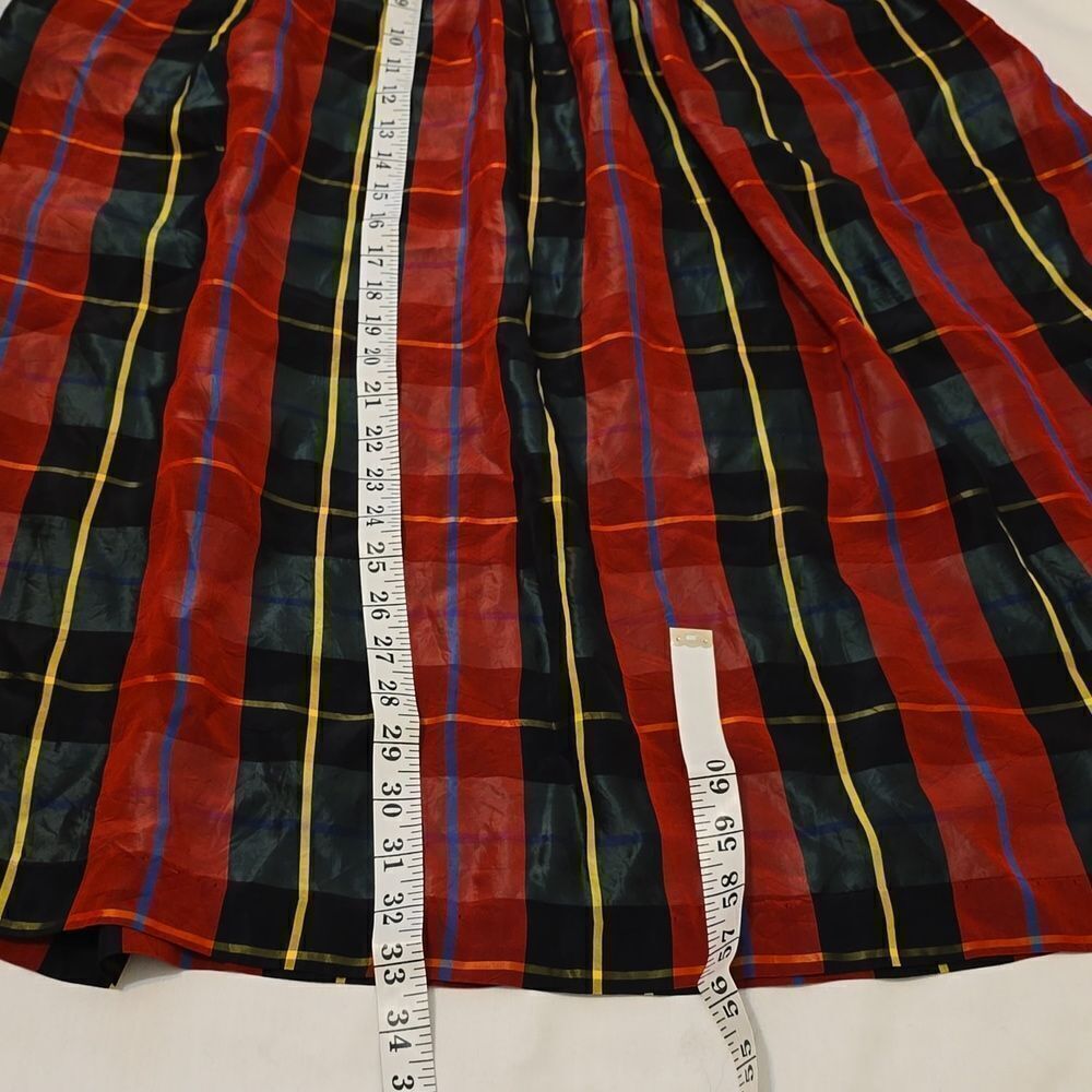 - Daniel Hechter Paris vintage pladed/plaid skirt size 12 - Picture 5 of 11